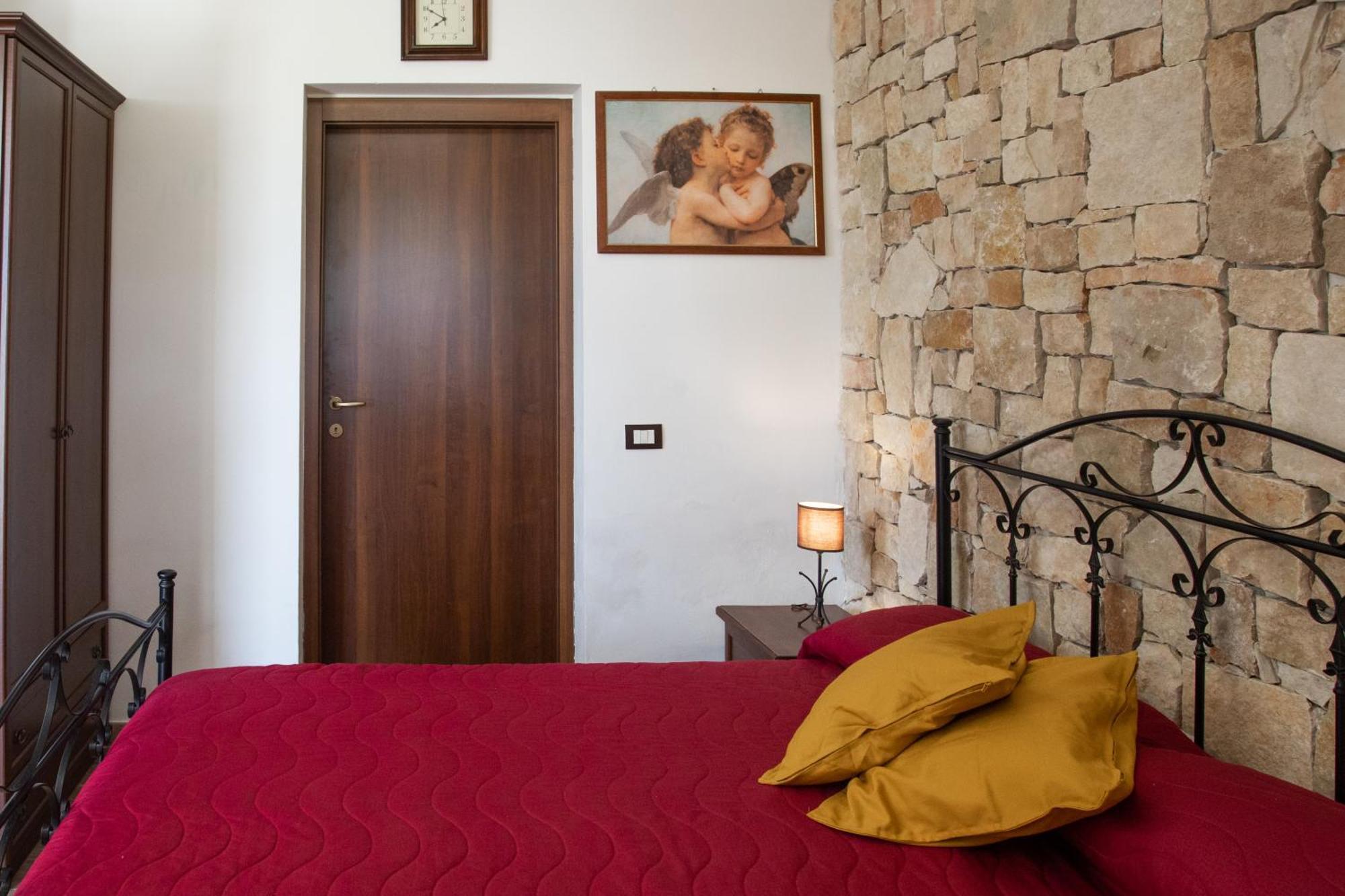Beb Nonno Baffo Bed & Breakfast Avola Bagian luar foto