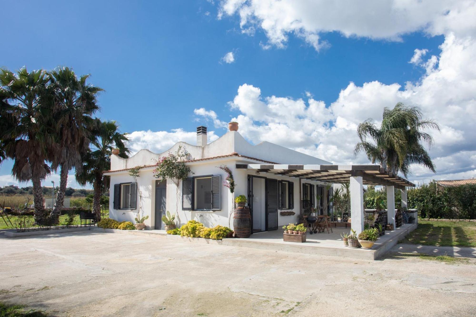 Beb Nonno Baffo Bed & Breakfast Avola Bagian luar foto